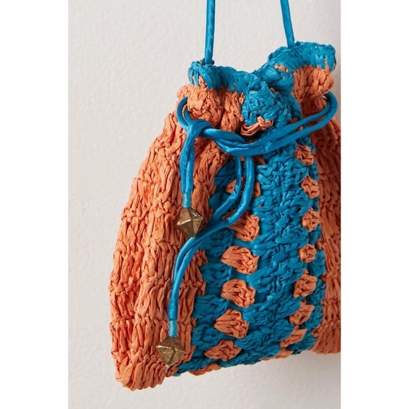 Free People Woven Drawstring Boho Heatwave Mini Bag NWT - Picture 2 of 9